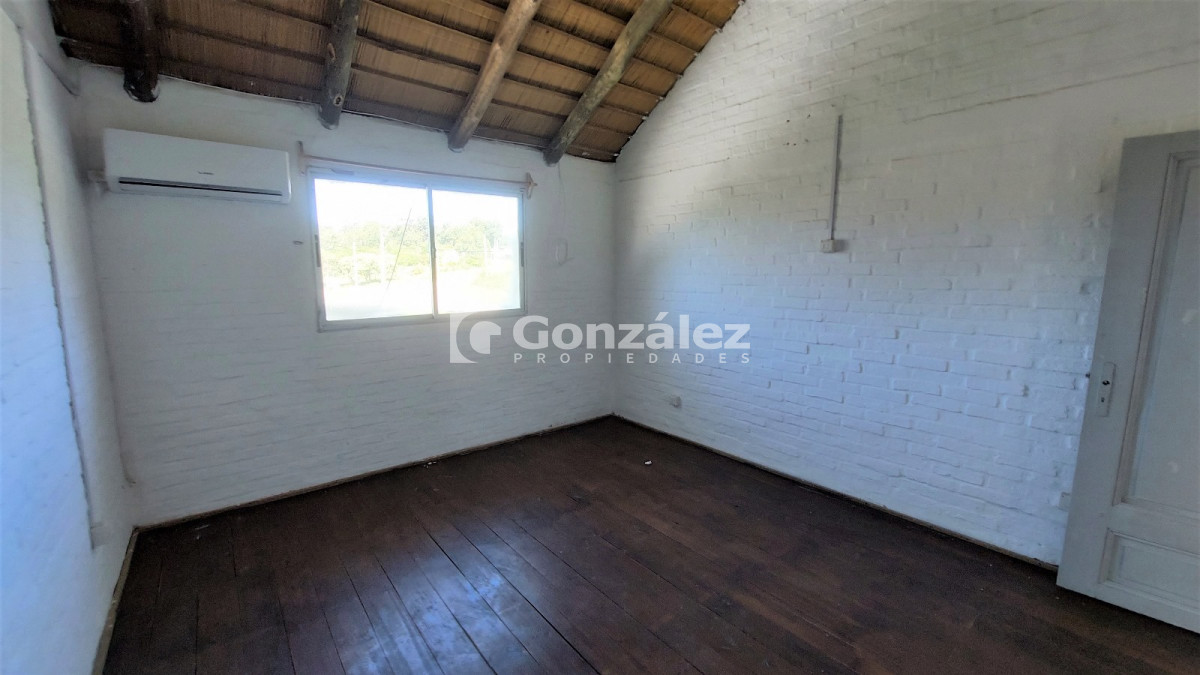 Casa ID.769 - Casa en venta en Barrio La Falda Piriápolis