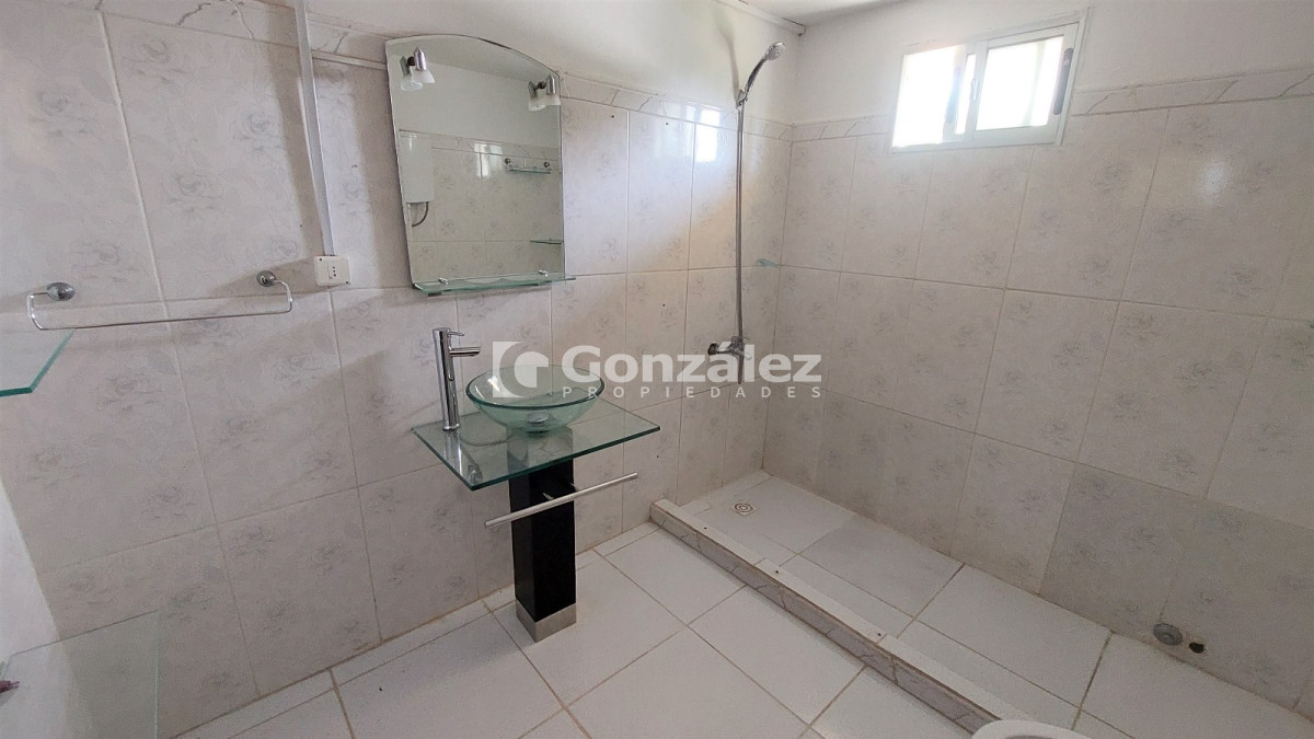 Casa ID.769 - Casa en venta en Barrio La Falda Piriápolis