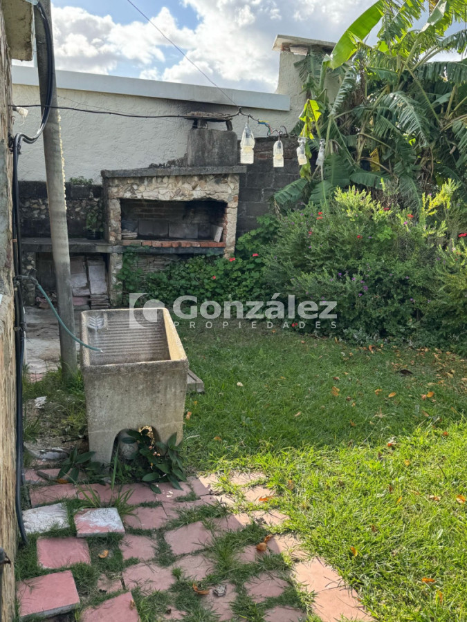 Casa ID.827 - Casa en venta barrio la falda Piriápolis