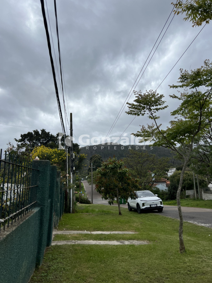 Casa ID.70 - Casa Piriapolis a 8 cuadras del mar