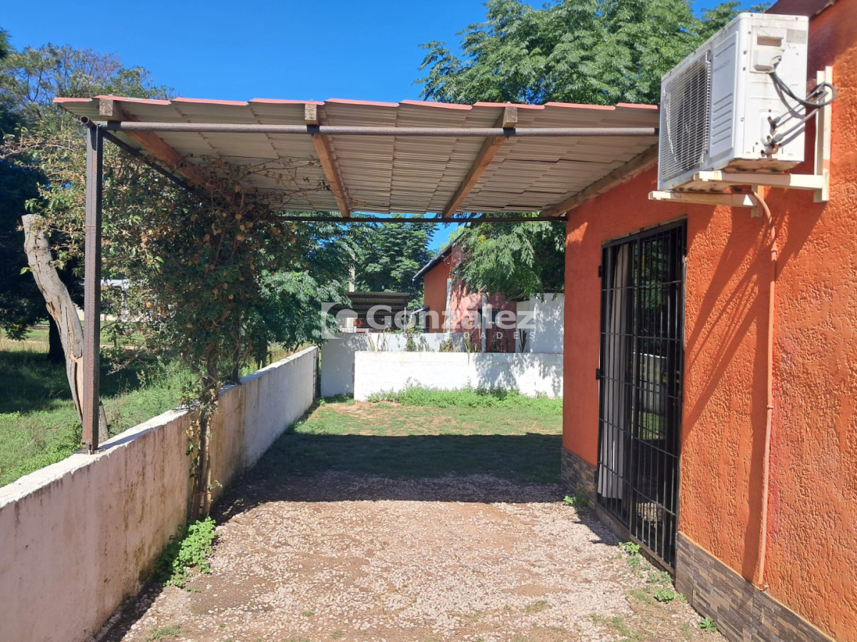 Casa ID.832 - Duplex en alquiler anual — Playa Hermosa (Calle 1 casi Calle 17)