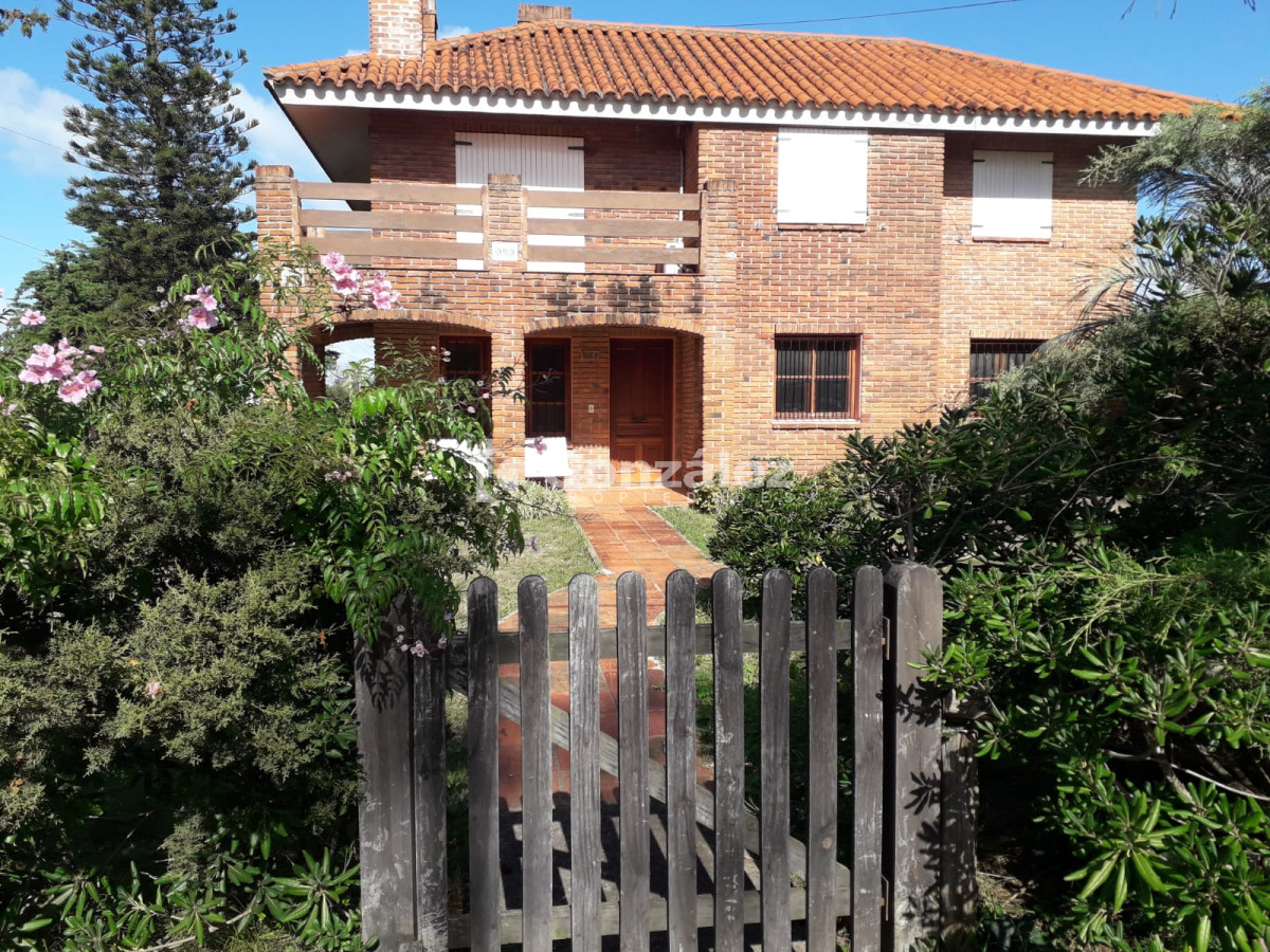 Casa ID.528 - CHALET INCREÍBLE EN LA PALOMA, ROCHA