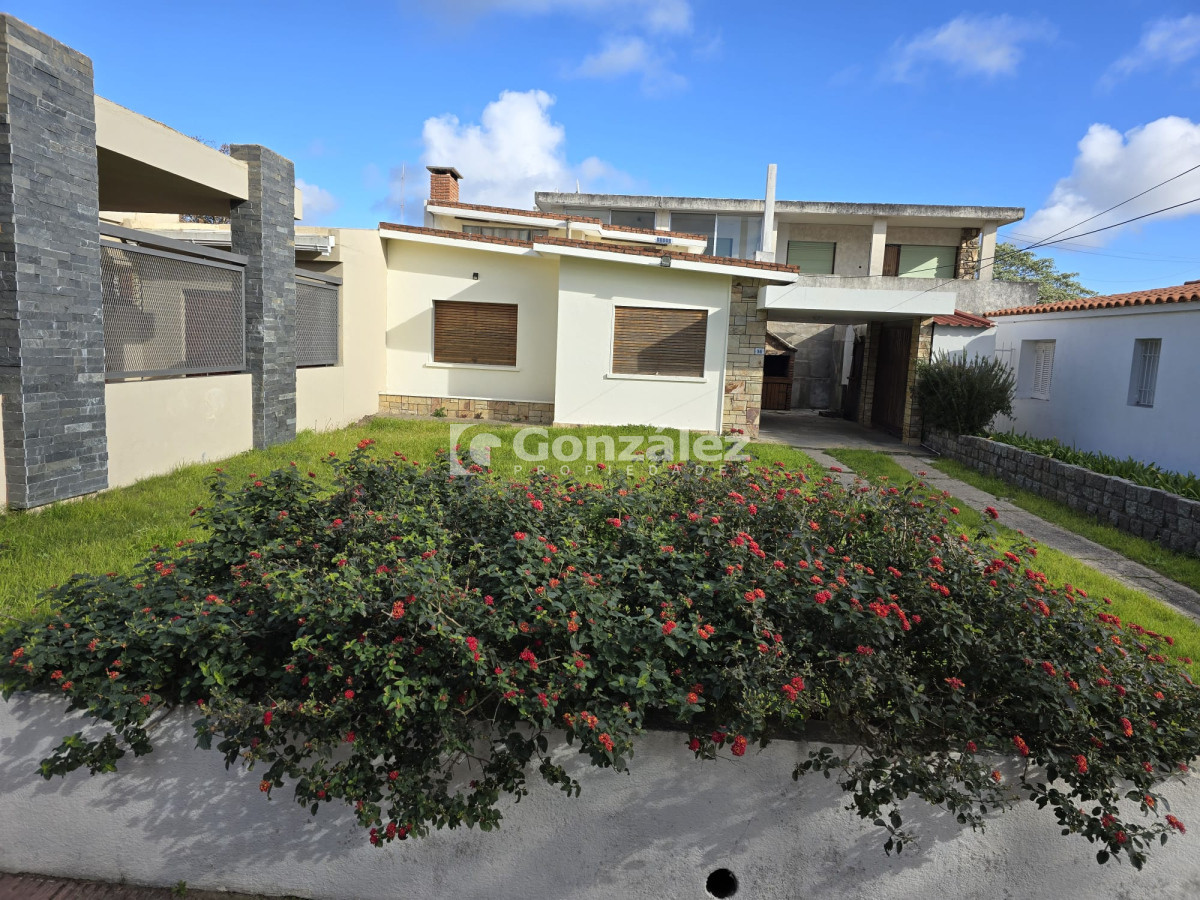 Casa ID.765 - Casa a 2 cuadras y media de Playa La Rinconada Piriápolis