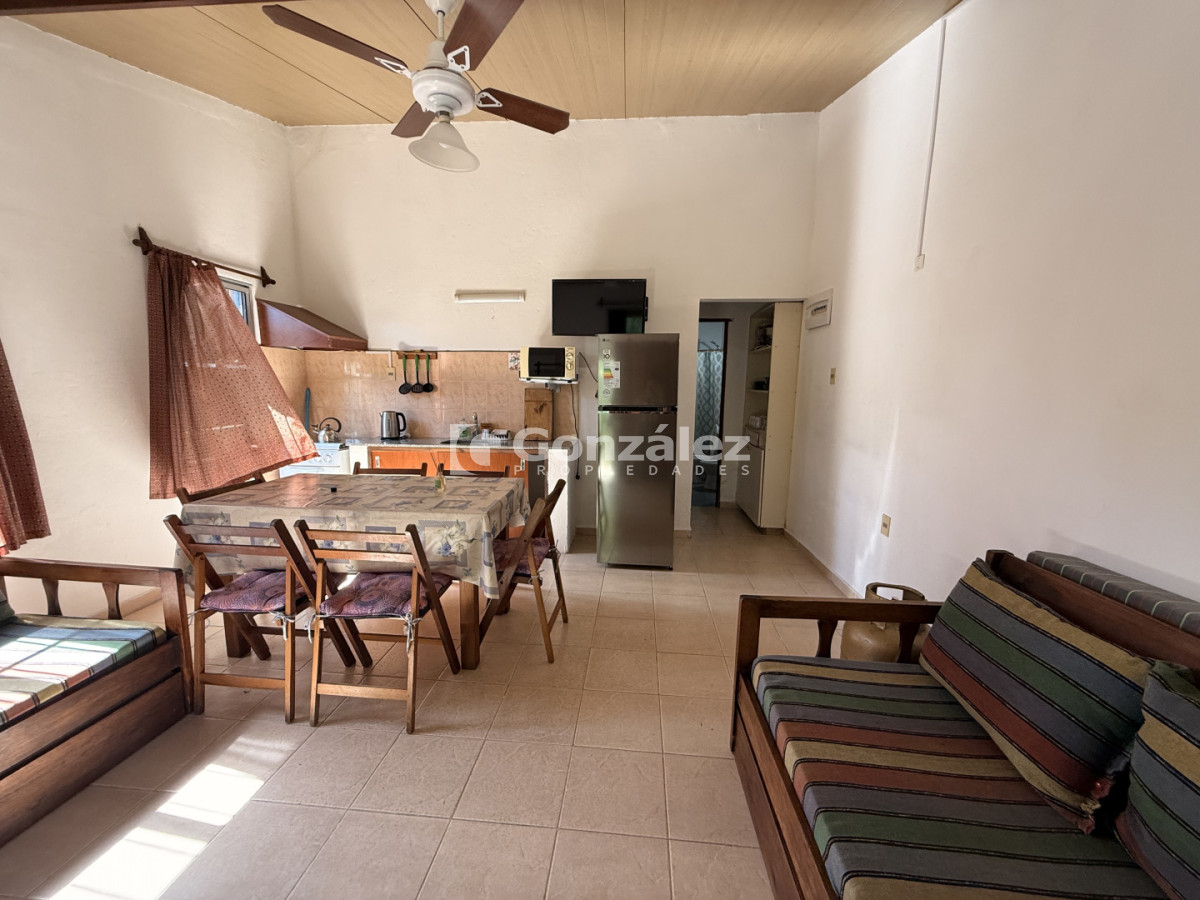 Casa ID.829 - Oportunidad de inversión 6 casas en un mismo padrón