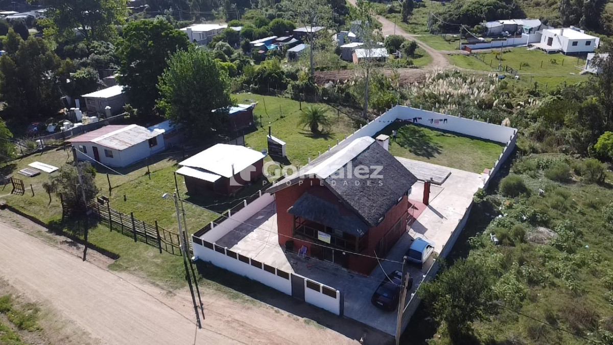 Casa ID.769 - Casa en venta en Barrio La Falda Piriápolis