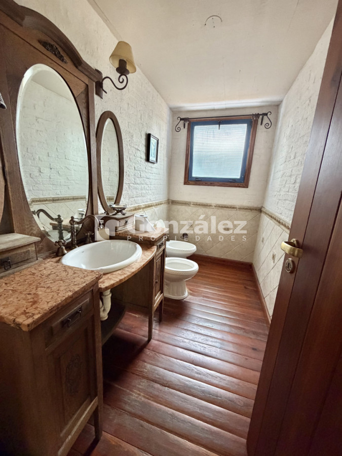 Casa ID.857 - Casa en venta Maldonado Nuevo Cantegril 5 dormitorios