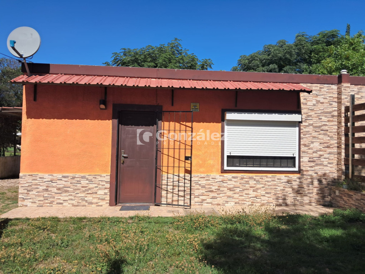 Casa ID.832 - Duplex en alquiler anual — Playa Hermosa (Calle 1 casi Calle 17)