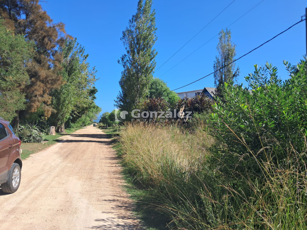 Casa ID.832 - Duplex en alquiler anual — Playa Hermosa (Calle 1 casi Calle 17)