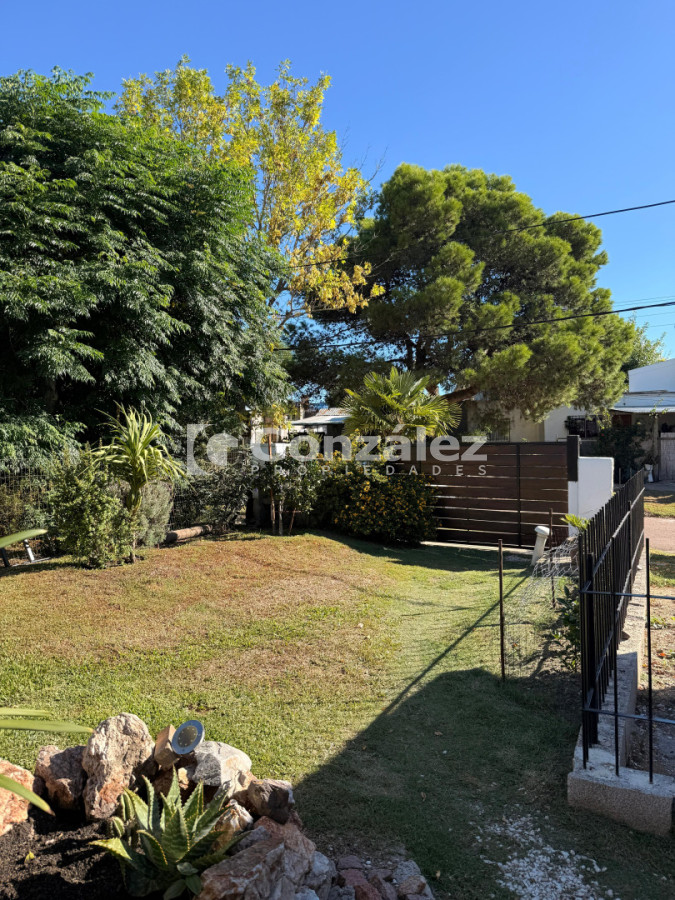 Casa ID.828 - Casa en venta dos dormitorios Barrio Villa Delia Maldonado