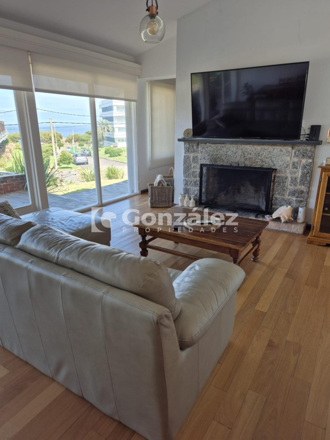 Casa ID.789 - Casa en venta a 1 cuadra del mar en Punta Del Este Maldonado