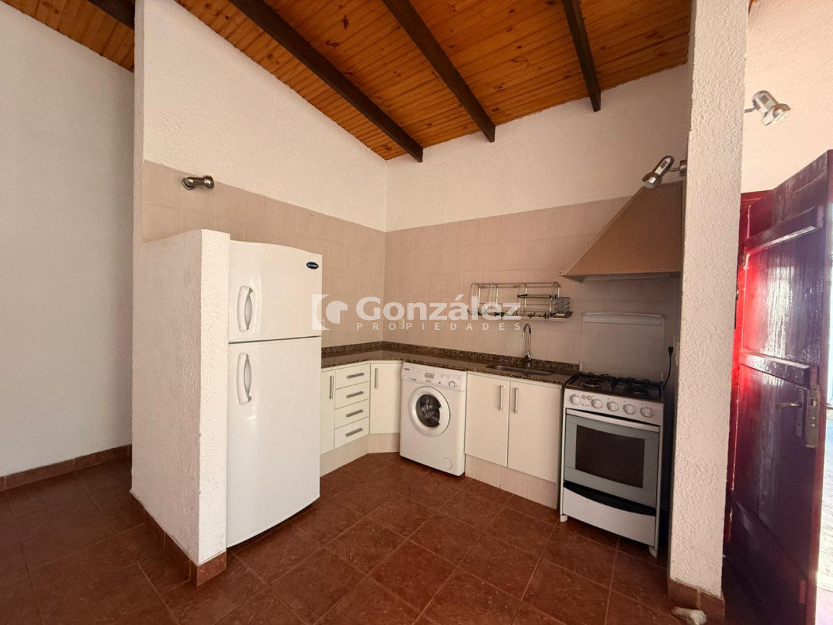 Casa ID.844 - Dúplex dos dormitorios, Alquiler Anual Piriápolis