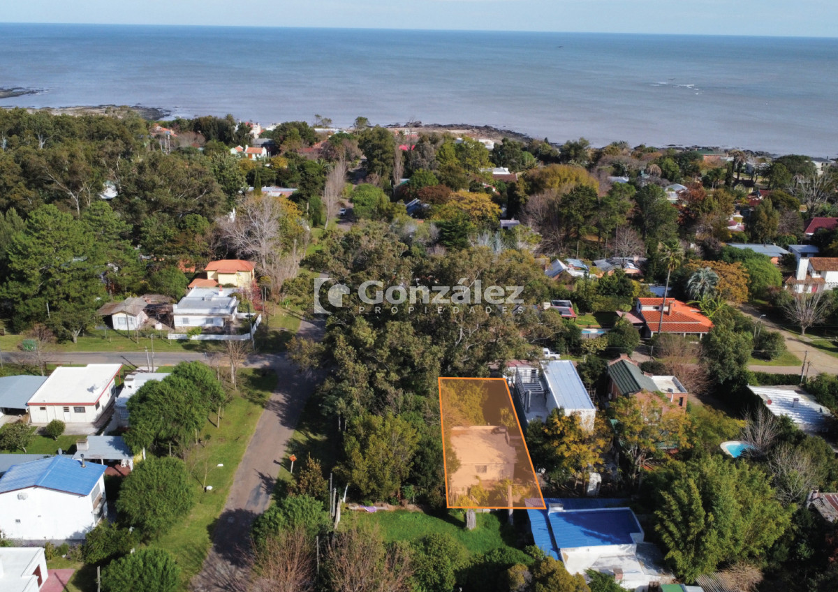 Casa ID.837 - Casa en venta a dos cuadras del mar Playa Verde Piriapolis