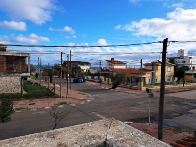 Casa a una cuadra del mar en zona del Argentino Hotel