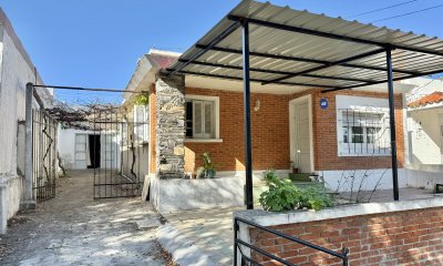 Oportunidad: Se Venden 3 Propiedades en un mismo Padrón en Proximidades de Devoto de Avda. Piria
