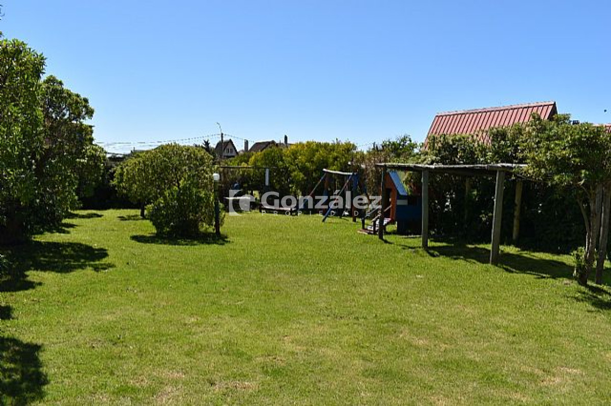Local Comercial ID.493 - Local en Punta Del Diablo, Punta del Diablo