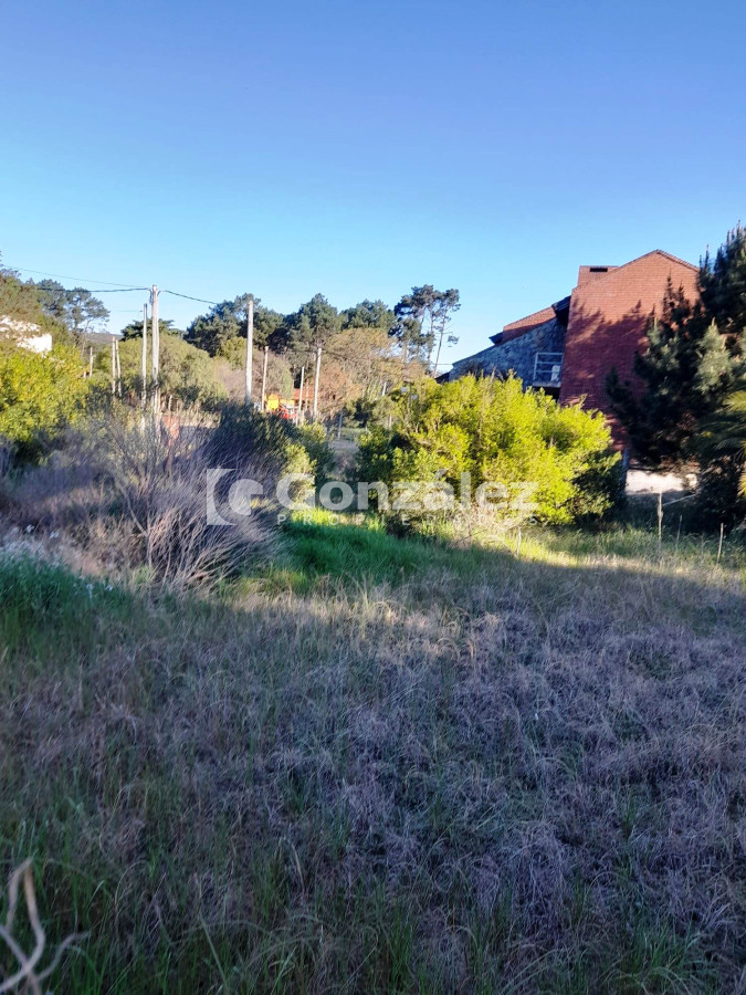 Terreno ID.676 - Terreno en Barrio Country