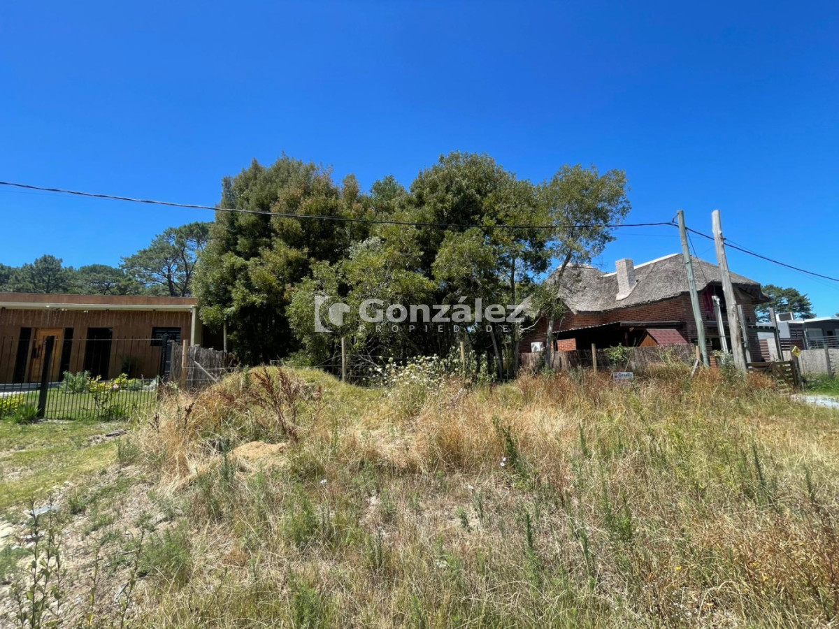 Terreno ID.794 - Terreno en Barrio Country