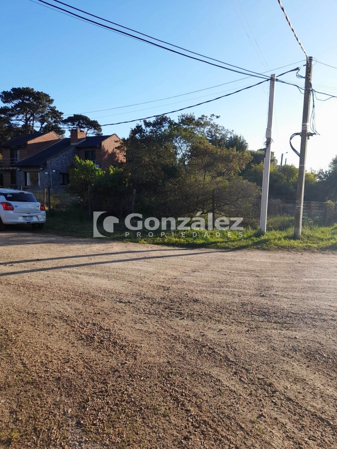 Terreno ID.675 - Terreno en Barrio Country
