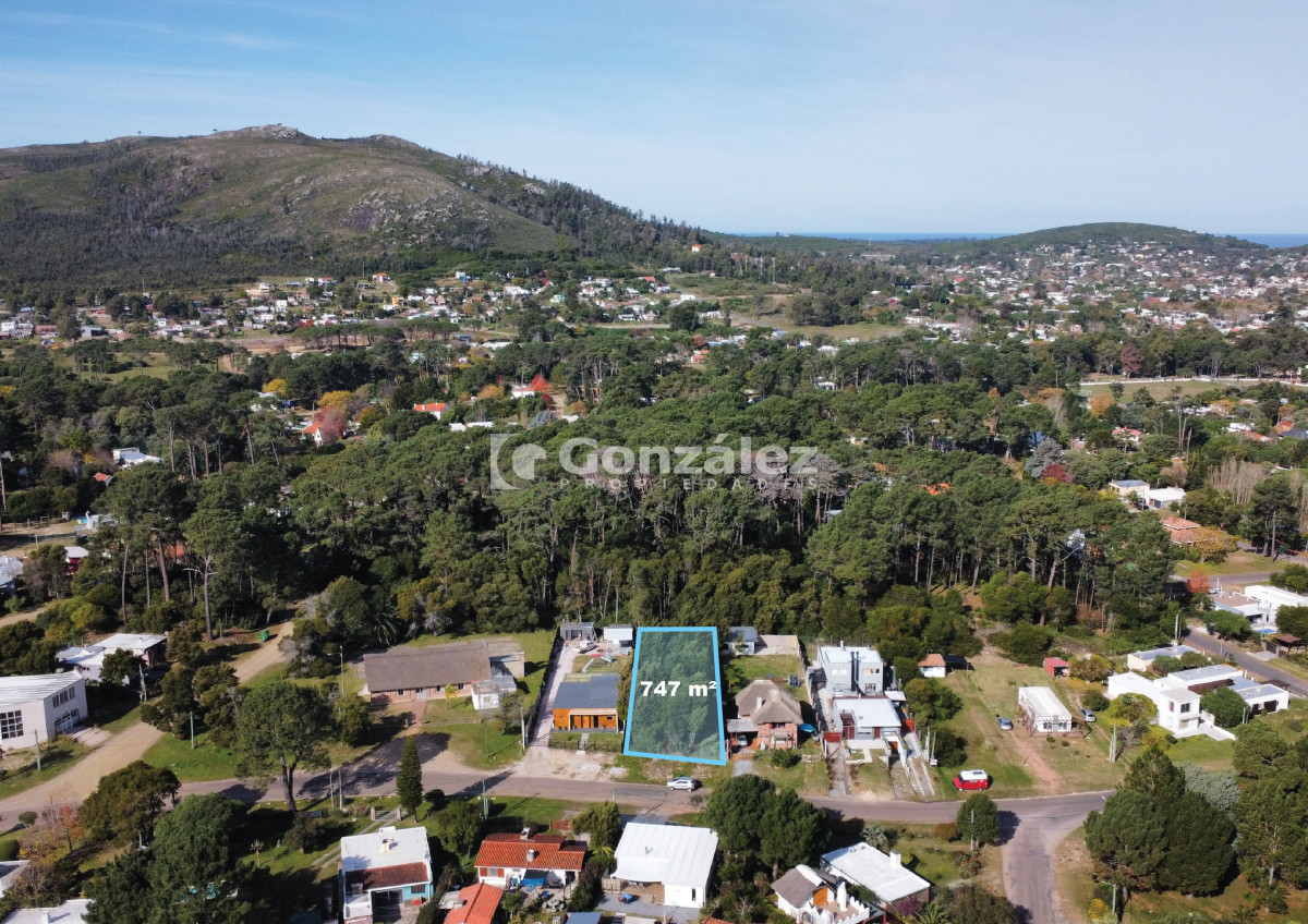 Terreno ID.794 - Terreno en Barrio Country