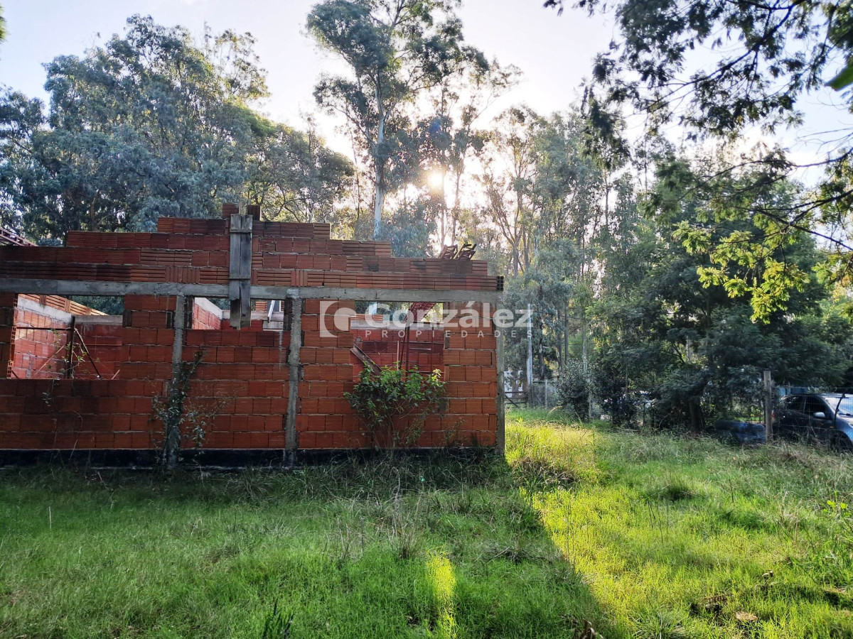 Terreno ID.790 - Se vende terreno con casa a terminar en Sauce de Portezuelo