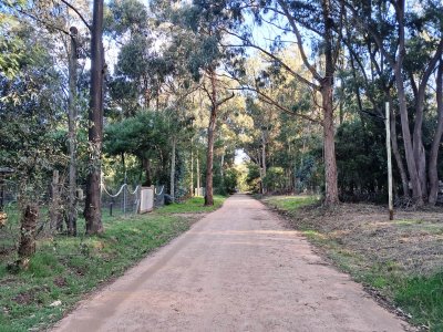 Se vende terreno con casa a terminar en Sauce de Portezuelo