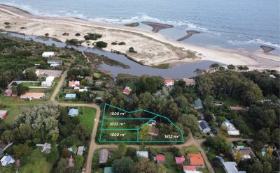 Terrenos en venta las Flores a 100 m del mar Piriapolis
