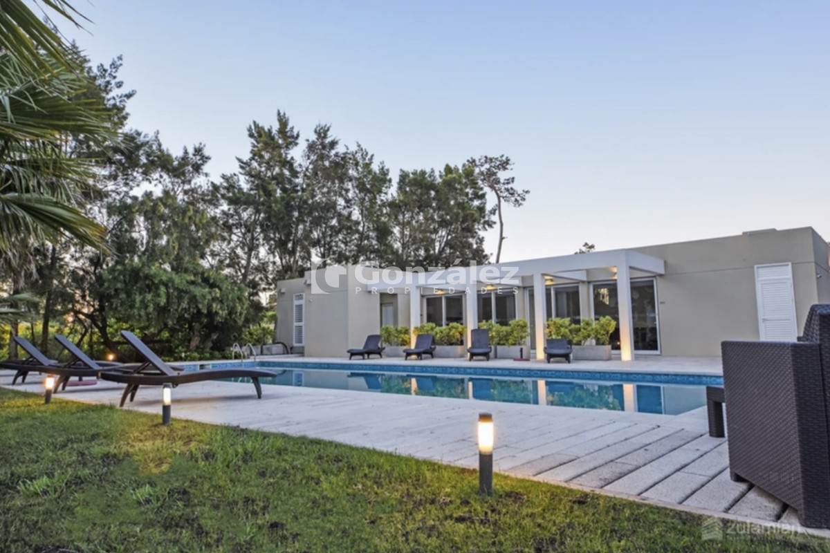 Apartamento ID.733 - Apartamento dos dormitorios edificio Cruceros, punta del este 