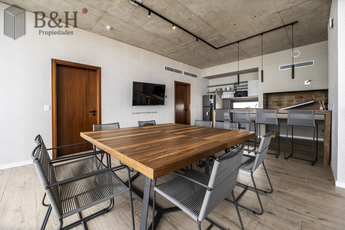 Apartamento ID.918 - Parada 39 Playa Mansa de  Punta del Este 2 Dorm. ap 103 