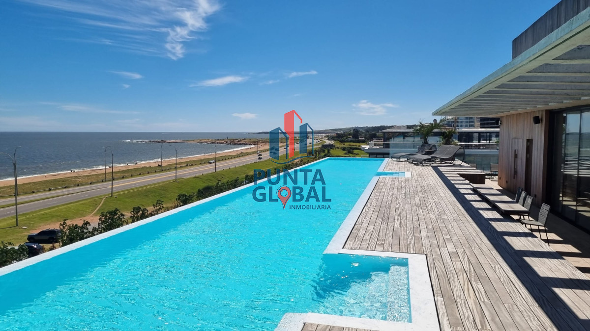 Apartamento ID.228 - Venta Apartamento 2 dormitorios Primera línea Playa Mansa, Punta del Este