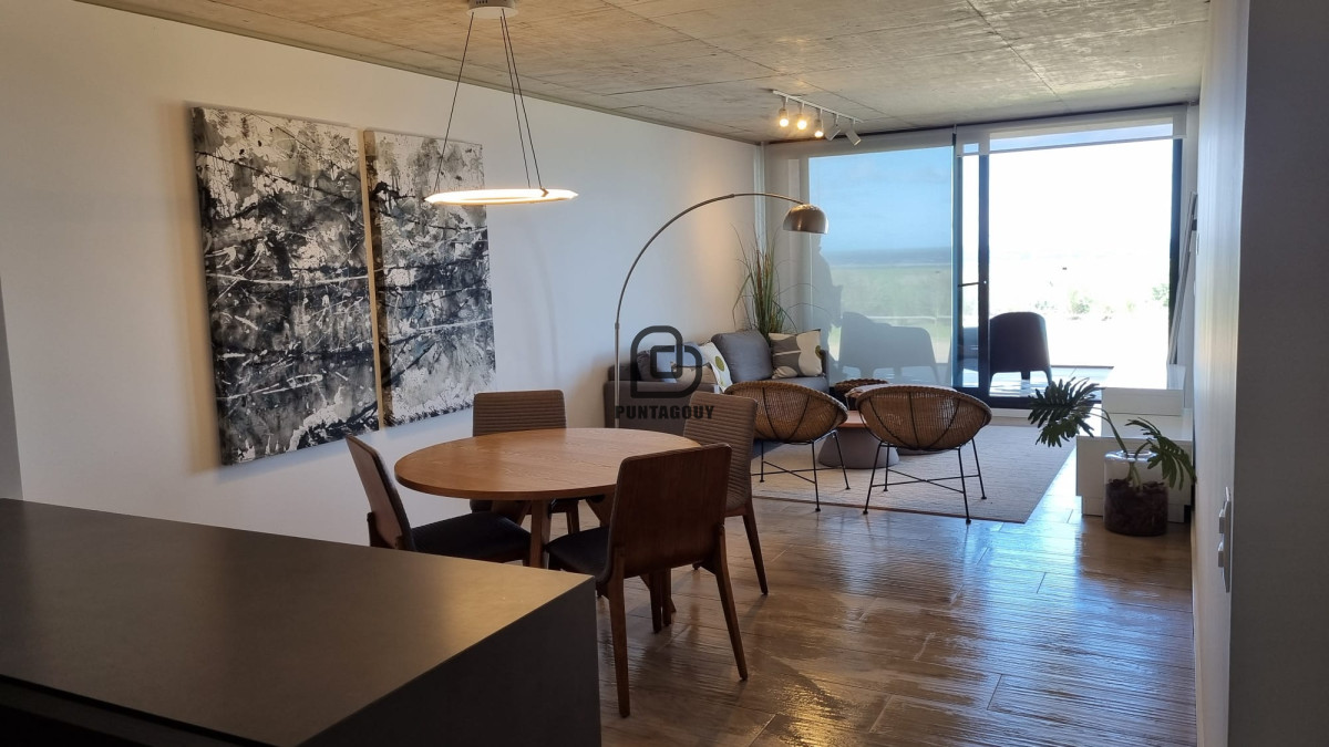 Apartamento ID.1378 - Venta apatamento 2 dormitorios , Primera linea Playa Mansa, 