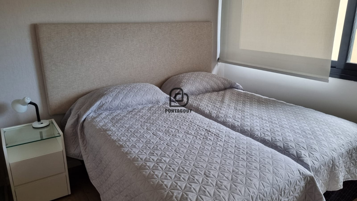 Apartamento ID.1378 - Venta apatamento 2 dormitorios , Primera linea Playa Mansa, 
