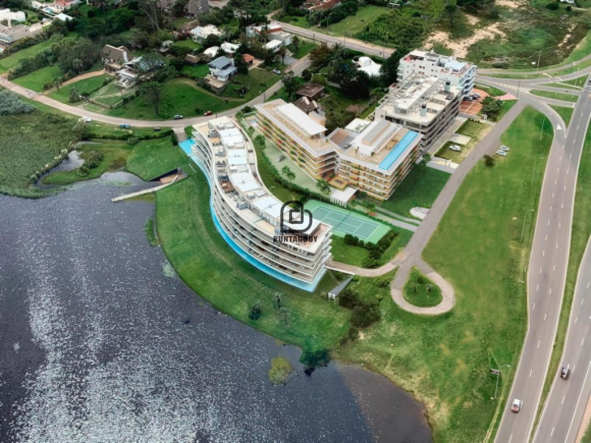 Apartamento ID.1378 - Venta apatamento 2 dormitorios , Primera linea Playa Mansa, 