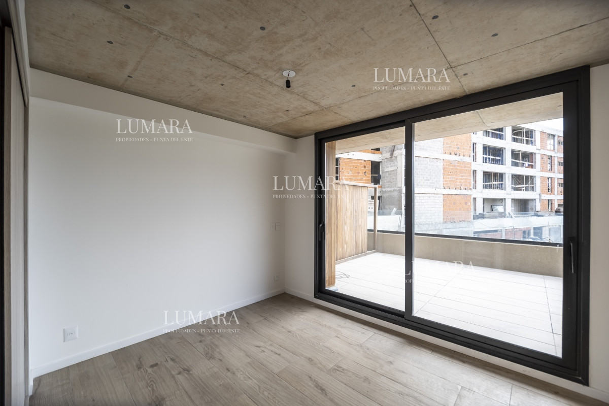 Apartamento ID.262 - Parada 39 Playa Mansa de  Punta del Este 2 Dorm. ap 103 