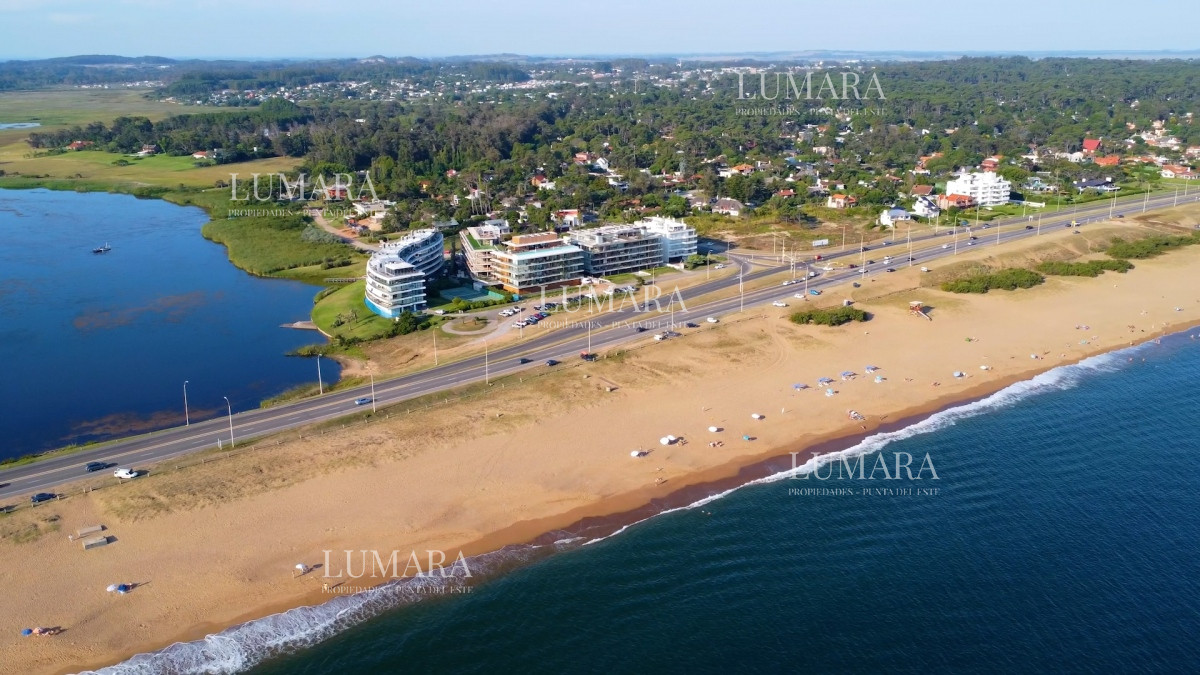 Apartamento ID.262 - Parada 39 Playa Mansa de  Punta del Este 2 Dorm. ap 103 