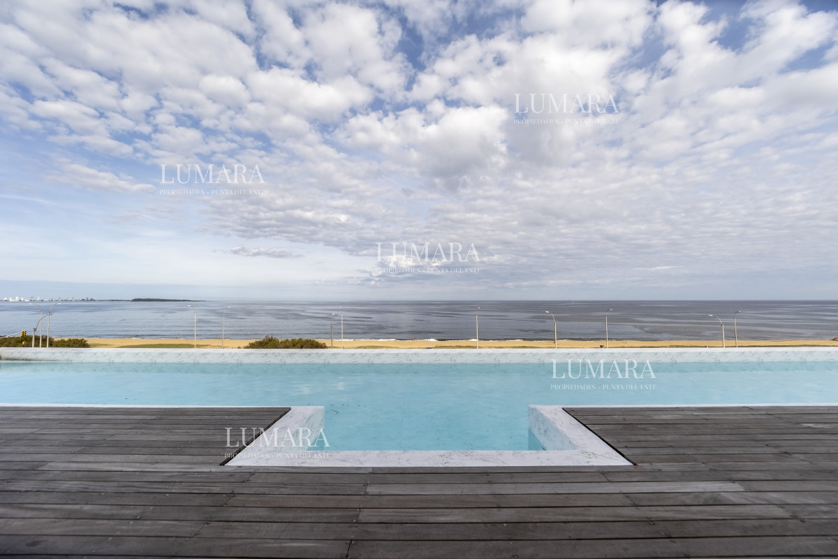 Apartamento ID.262 - Parada 39 Playa Mansa de  Punta del Este 2 Dorm. ap 103 