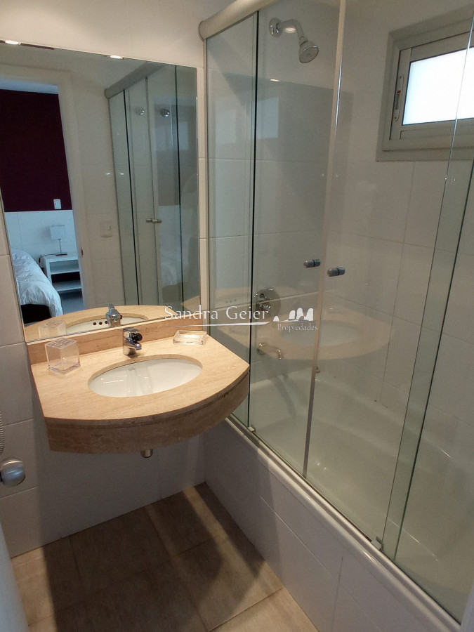 Apartamento ID.3319 - AIDY GRILL VENTA SOBRE AV CHIVERTA