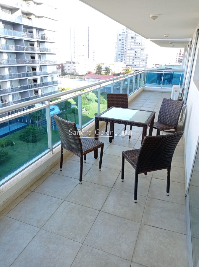 Apartamento ID.3319 - AIDY GRILL VENTA SOBRE AV CHIVERTA