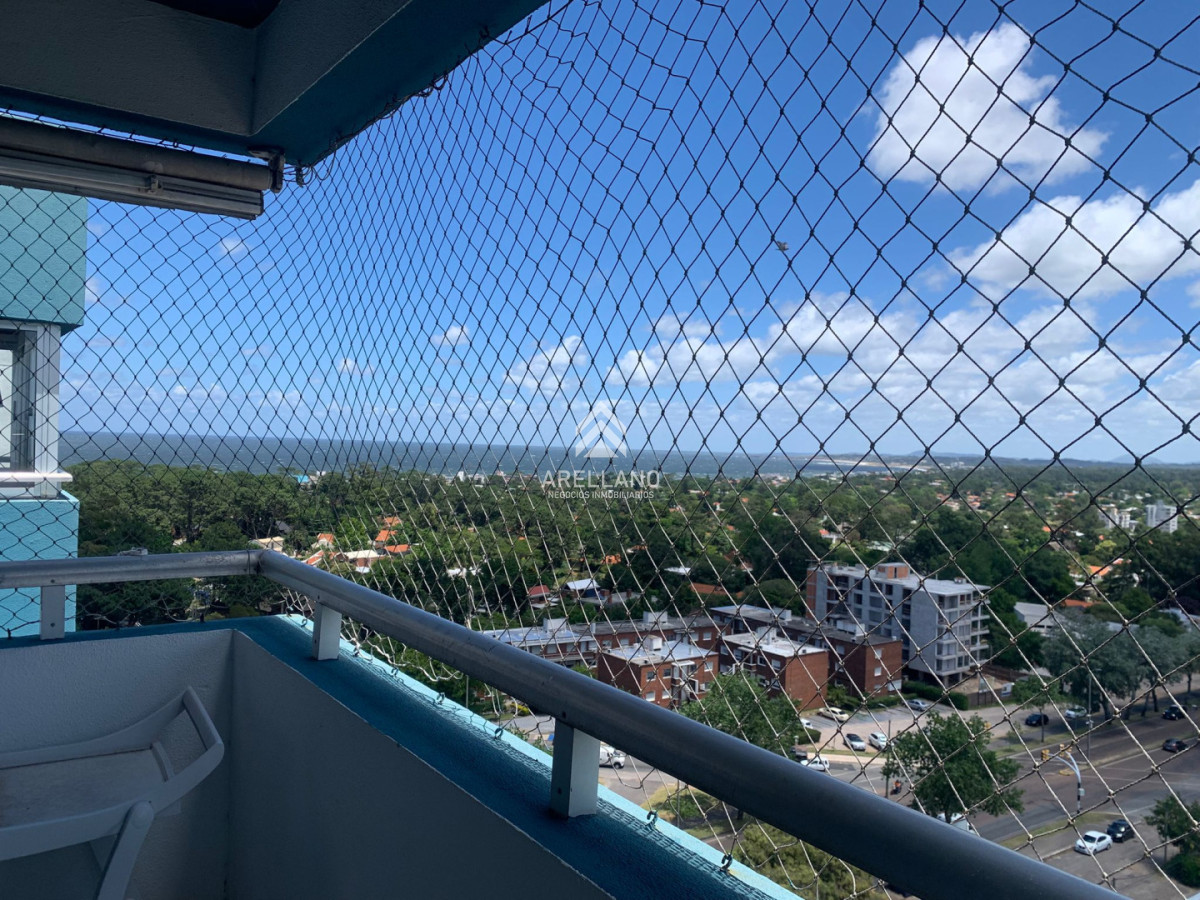 Apartamento ID.5335 - 3 dormitorios, vista al mar