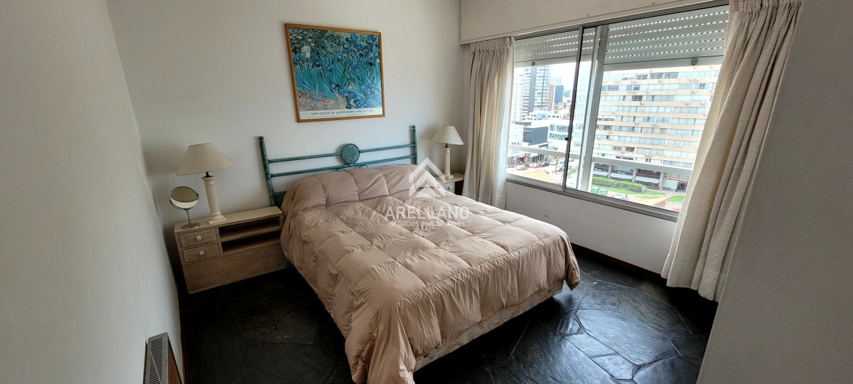 Apartamento ID.4205 - VENTA APARTAMENTO PUNTA DEL ESTE
