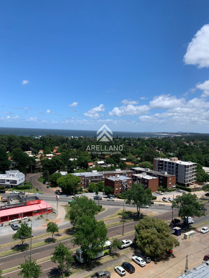 Apartamento ID.5335 - 3 dormitorios, vista al mar