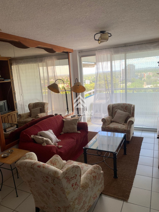 Apartamento ID.5335 - 3 dormitorios, vista al mar