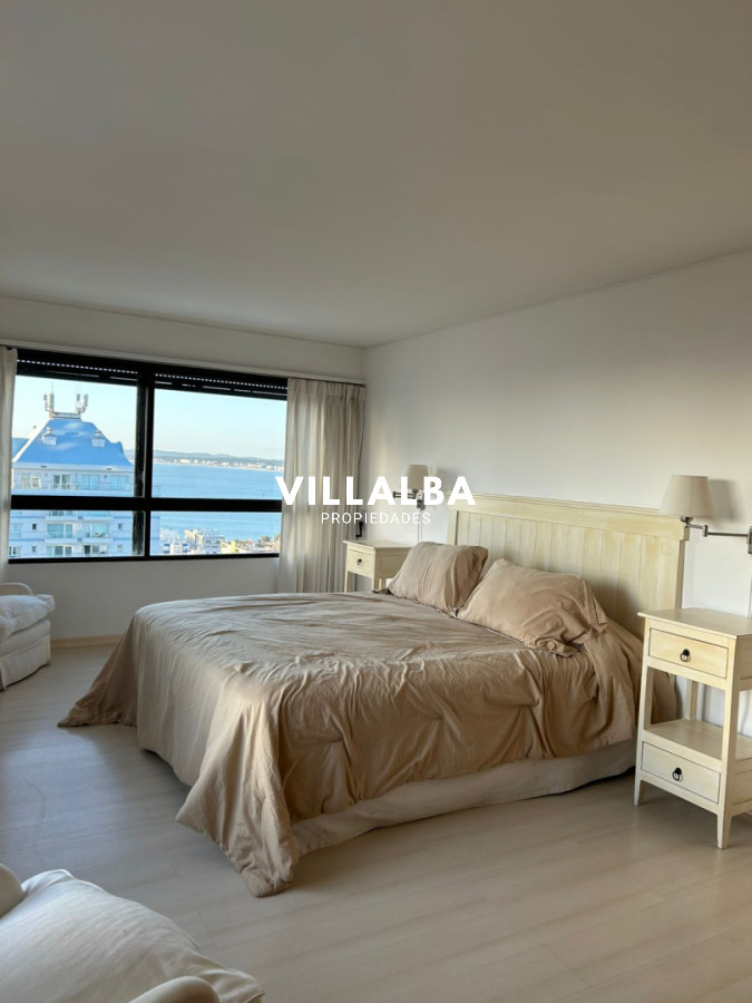 Apartamento ID.4033 - AMPLIO Y LUMINOSO APARTAMENTO EN VENTA 