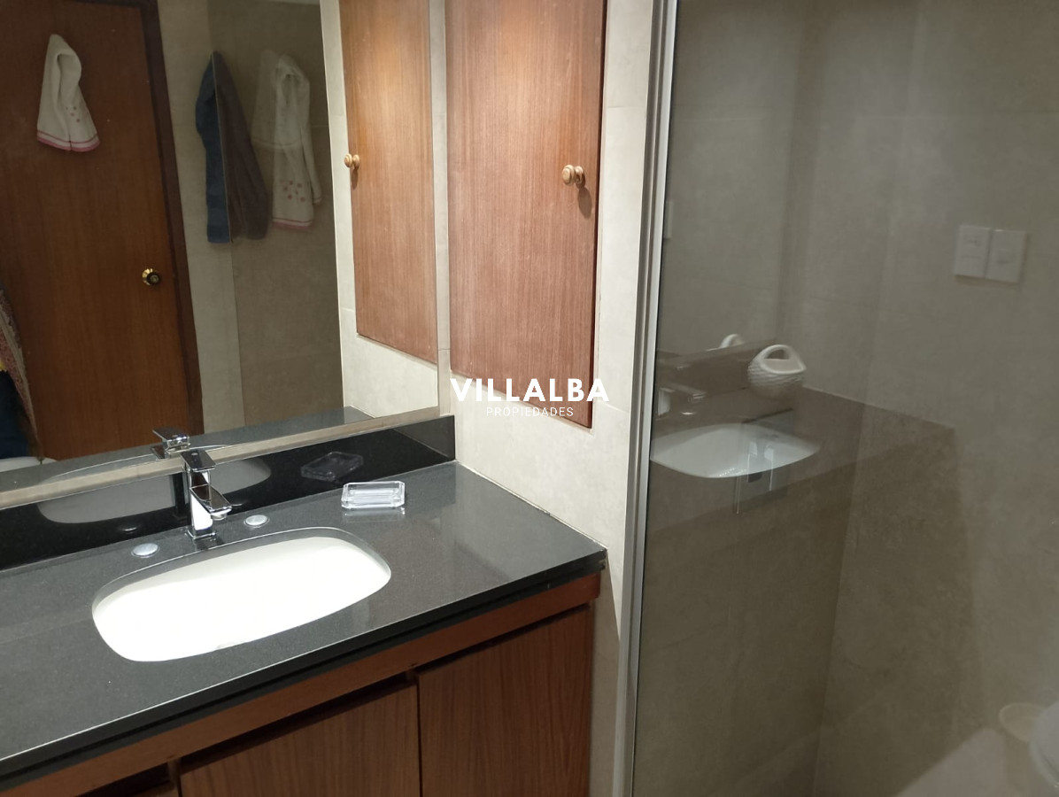 Apartamento ID.4033 - AMPLIO Y LUMINOSO APARTAMENTO EN VENTA 