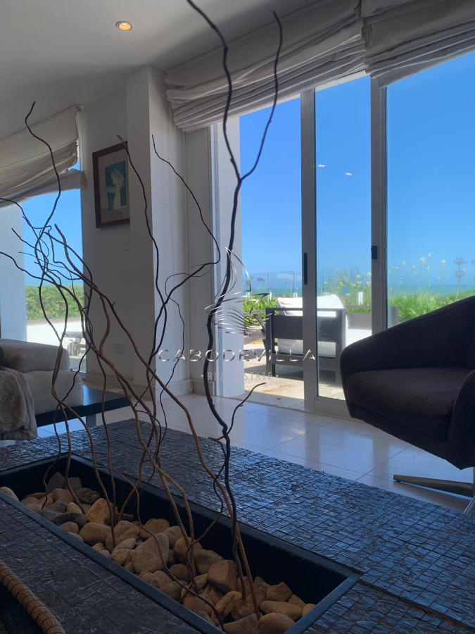 Casa ID.994 - GRAN CASA EN VENTA, PRIMERA LÍNEA