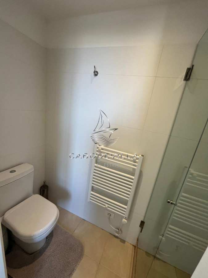 Casa ID.994 - GRAN CASA EN VENTA, PRIMERA LÍNEA