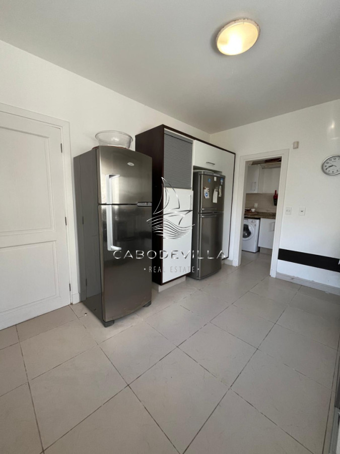 Casa ID.994 - GRAN CASA EN VENTA, PRIMERA LÍNEA