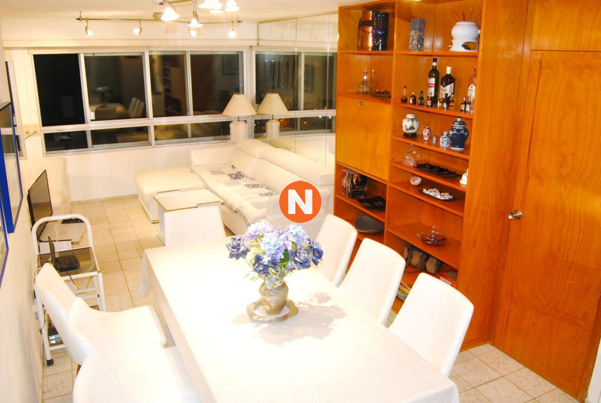 Apartamento Ref.225092 - APARTAMENTO EN VENTA EN TORRE VAN GOGH - PISO ALTO - PENÍNSULA 