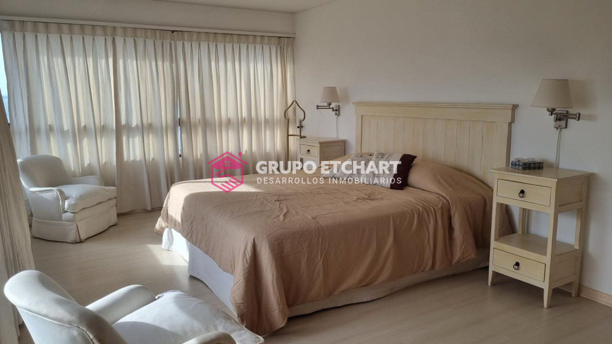 Apartamento ID.205 - AMPLIO Y LUMINOSO APARTAMENTO EN VENTA 
