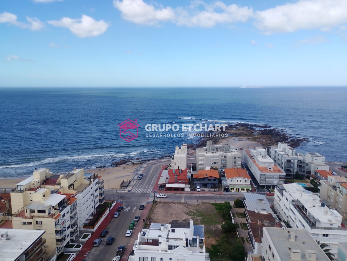 Apartamento ID.205 - AMPLIO Y LUMINOSO APARTAMENTO EN VENTA 