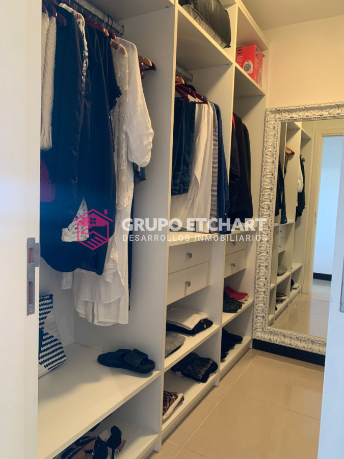 Apartamento ID.197 - Central frente
